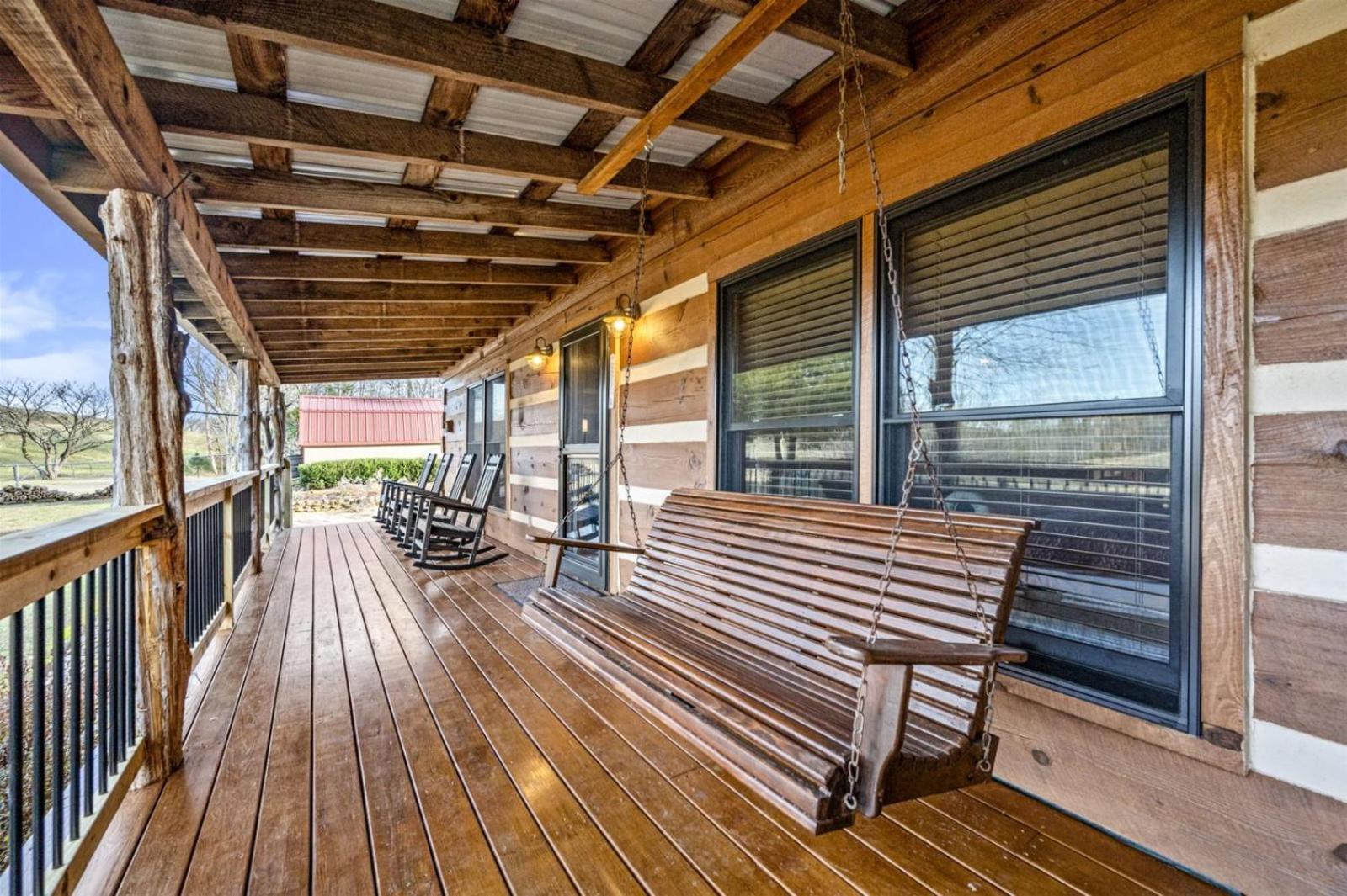 Hidden Star Hideaway-Blackberry Farm-Smoky Mtn Nat Park-Hot Tub- Fire Pit- Fenced Yard- Pet Friendly Walland ภายนอก รูปภาพ