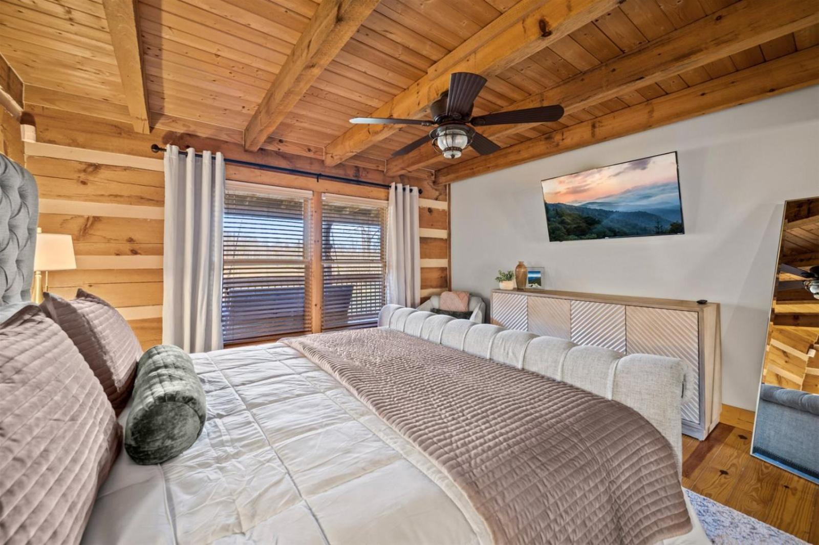 Hidden Star Hideaway-Blackberry Farm-Smoky Mtn Nat Park-Hot Tub- Fire Pit- Fenced Yard- Pet Friendly Walland ภายนอก รูปภาพ
