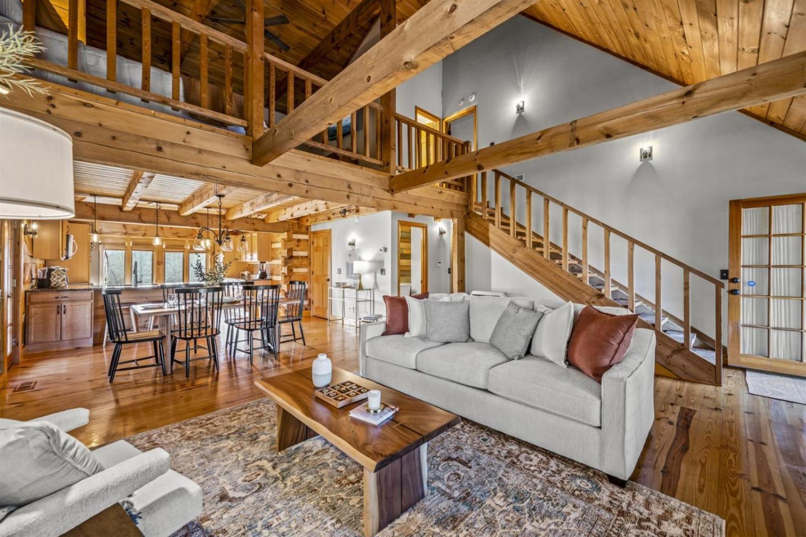 Hidden Star Hideaway-Blackberry Farm-Smoky Mtn Nat Park-Hot Tub- Fire Pit- Fenced Yard- Pet Friendly Walland ภายนอก รูปภาพ