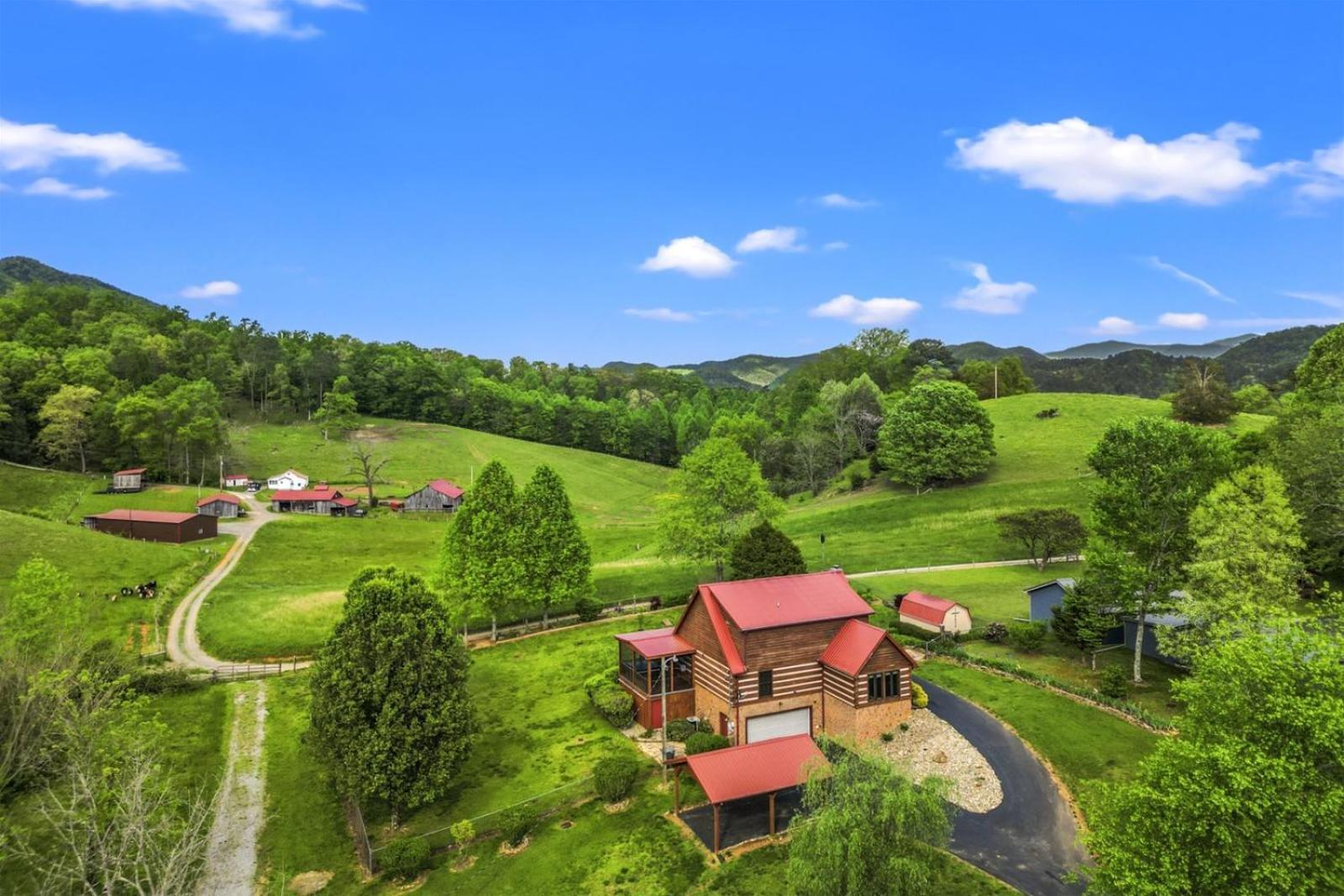 Hidden Star Hideaway-Blackberry Farm-Smoky Mtn Nat Park-Hot Tub- Fire Pit- Fenced Yard- Pet Friendly Walland ภายนอก รูปภาพ